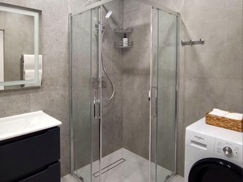 квартира за адресою Співдружності вул., 8