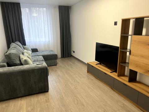 квартира за адресою Вербицького вул., 7-А