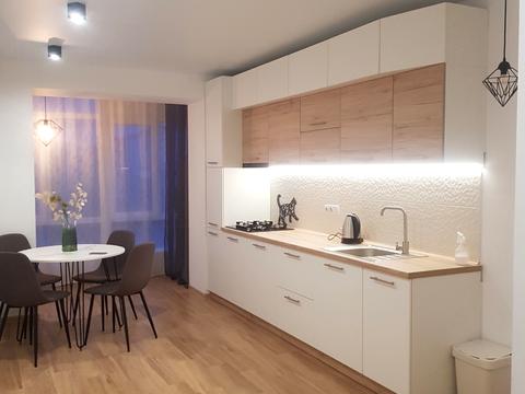 квартира по адресу Андрея Мельника ул., 10