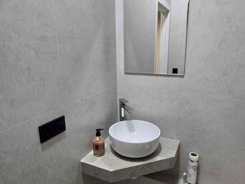 коммерческая по адресу Газовая ул., 7