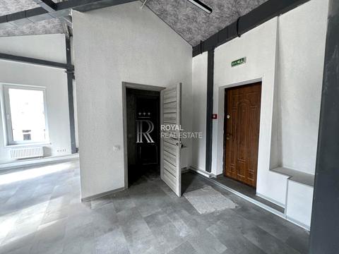 комерційна за адресою Івана Франка вул., 26