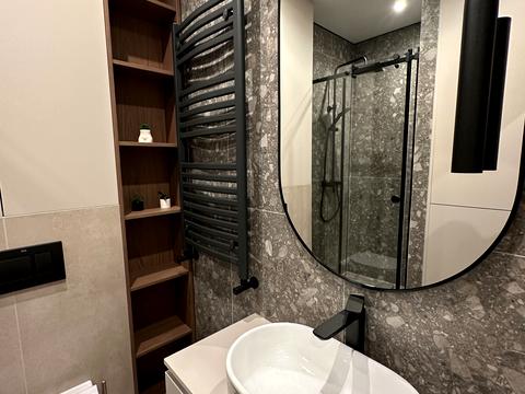 квартира за адресою Привокзальна вул., 10