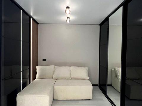 квартира за адресою Щаслива вул., 67