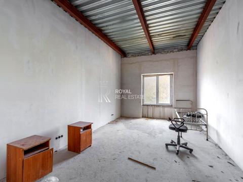 комерційна за адресою Зрошувальна вул., 5