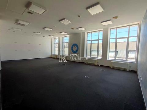 комерційна за адресою Миколи Грінченка вул., 4Б