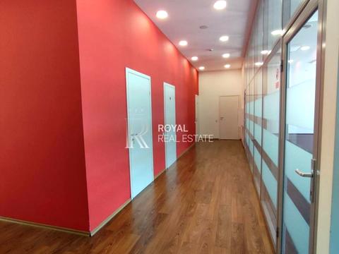 комерційна за адресою Миколи Грінченка вул., 4Б