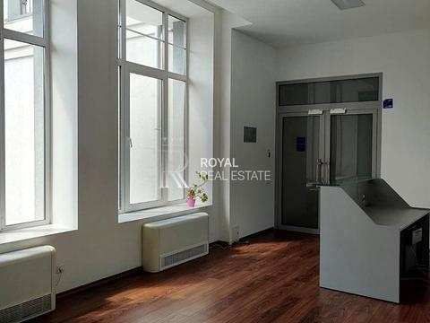 комерційна за адресою Миколи Грінченка вул., 4Б