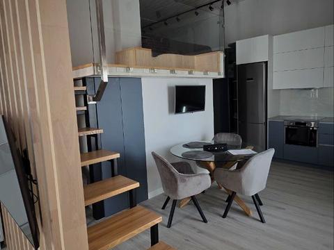 квартира за адресою Провулок Трояндовий, 8а 