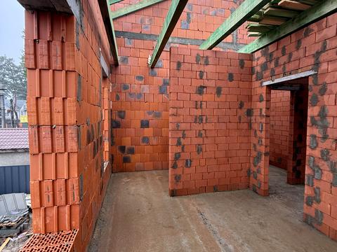 дом по адресу Українська ул.