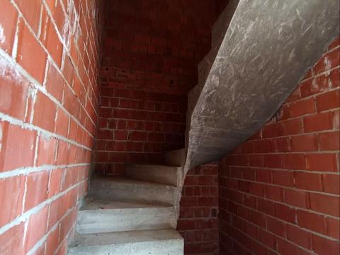 будинок за адресою Євгена Патона вул.