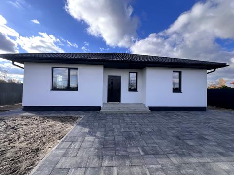 будинок за адресою Вишнева