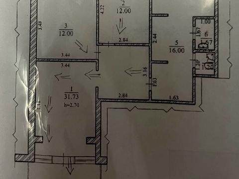 комерційна за адресою Ревуцького вул., 35