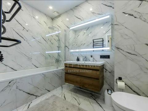 квартира за адресою Михайла Максимовича вул. (Онуфрія Трутенка), 26-Б