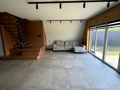 дом по адресу  ул.