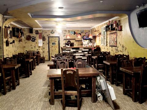 коммерческая по адресу Людвига Свободы просп., 50