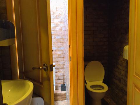 коммерческая по адресу Людвига Свободы просп., 50