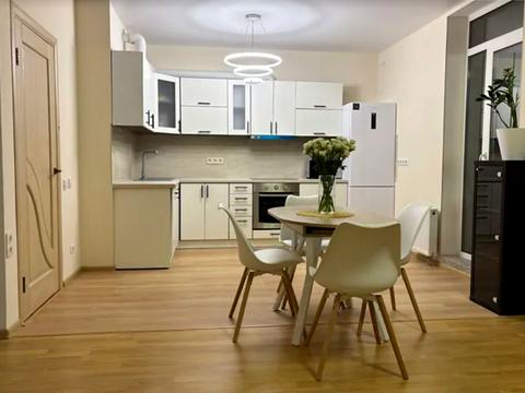 квартира за адресою Регенераторна вул., 4 к5