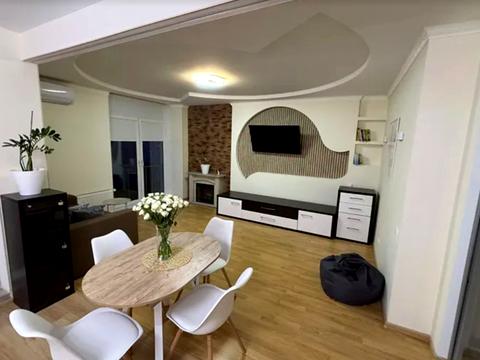 квартира за адресою Регенераторна вул., 4 к5