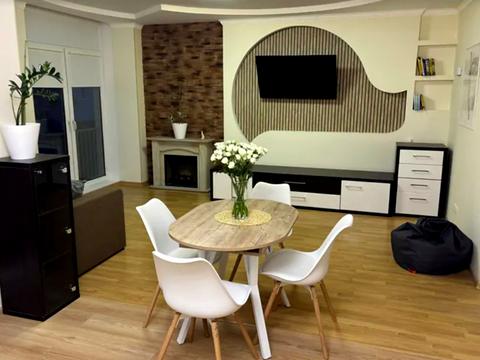 квартира за адресою Регенераторна вул., 4 к5