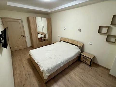 квартира за адресою Регенераторна вул., 4 к5