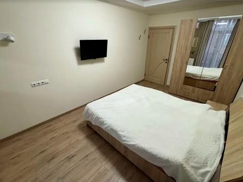 квартира за адресою Регенераторна вул., 4 к5