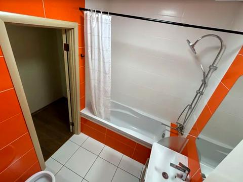 квартира за адресою Регенераторна вул., 4 к5