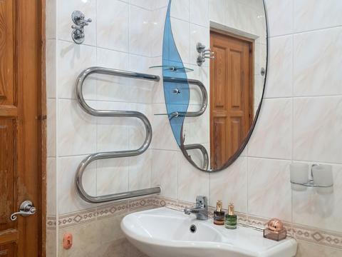 квартира за адресою Ревуцького вул., 7