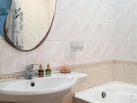 квартира за адресою Ревуцького вул., 7