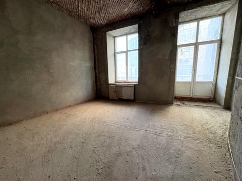 квартира за адресою Миколаївська вул. (Короленка), 18