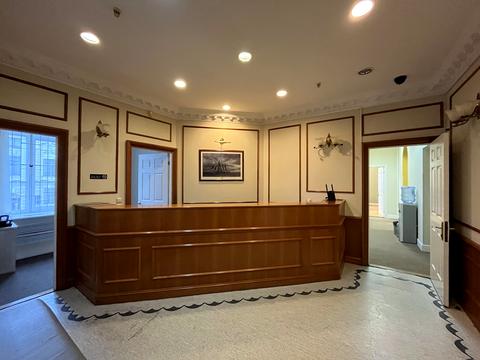 комерційна за адресою Велика Васильківська вул. (Червоноармійська), 60