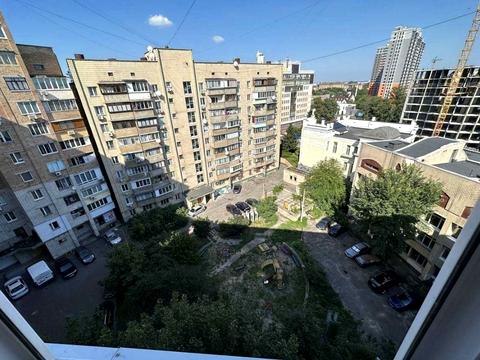 квартира за адресою Платона Майбороди вул. (Мануїльського), 5/9