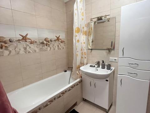 квартира по адресу Голосеевский просп. (40-летия Октября), 95-А