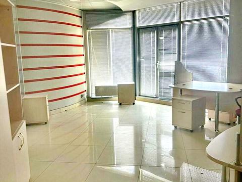 комерційна за адресою Тараса Шевченка бульв., 35