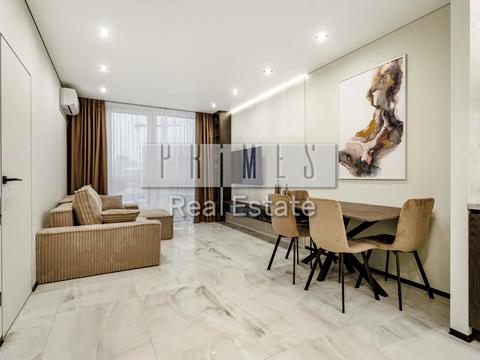 квартира за адресою Дніпровська набережна вул., 15-К