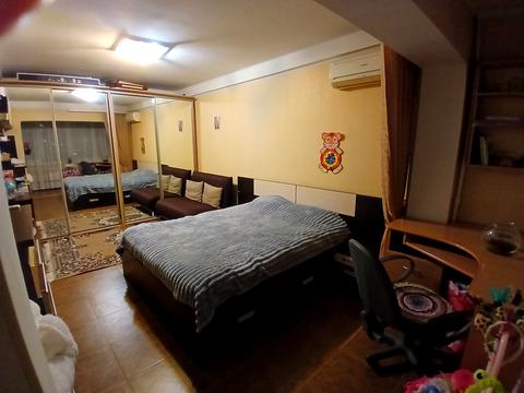 квартира за адресою Світлицького вул., 30/20б