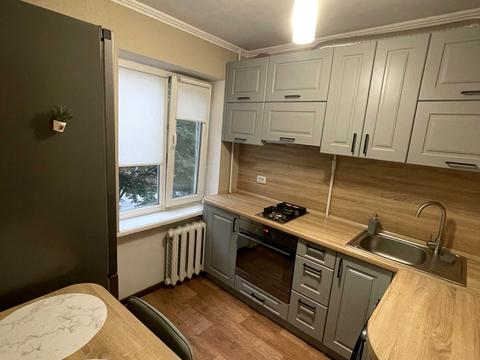 квартира за адресою Макарова вул. (Більшовицька), 1-А