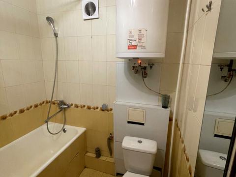 квартира за адресою Макарова вул. (Більшовицька), 1-А