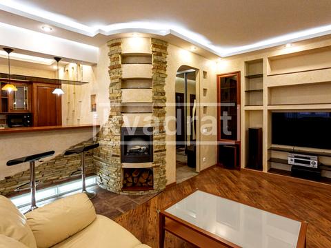 квартира за адресою Миколи Бажана просп., 12