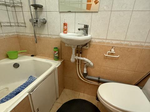 квартира за адресою Дегтярівська вул., 35/9