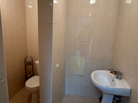 коммерческая по адресу Богдана Хмельницкого просп. (Героев Сталинграда), 110-А