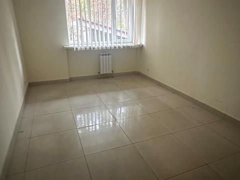 коммерческая по адресу Богдана Хмельницкого просп. (Героев Сталинграда), 110-А