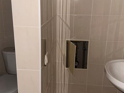 коммерческая по адресу Богдана Хмельницкого просп. (Героев Сталинграда), 110-А