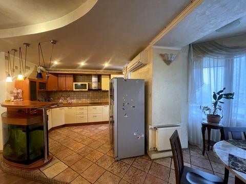 квартира по адресу Оболонский просп., 22-В