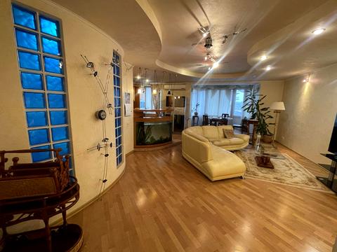 квартира по адресу Оболонский просп., 22-В