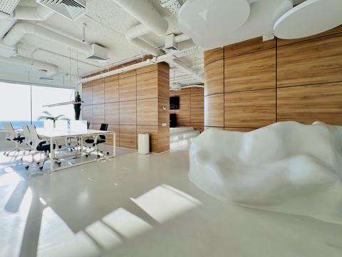 комерційна за адресою Кловський узвіз, 7