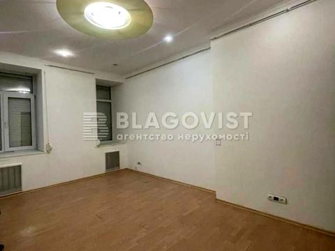 коммерческая по адресу Чеховский пер., 9