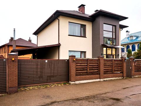 дом по адресу Весняна