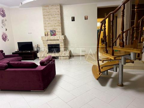 будинок за адресою Квітнева вул., 6