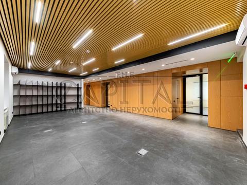 комерційна за адресою Євгена Гуцала пров. (Кутузова), 3