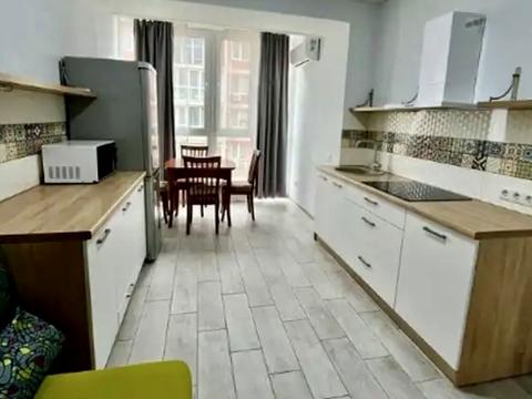 квартира за адресою Кобзаря бульв., 4